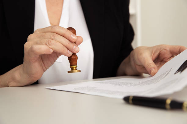 How to Become a Notary Public in California