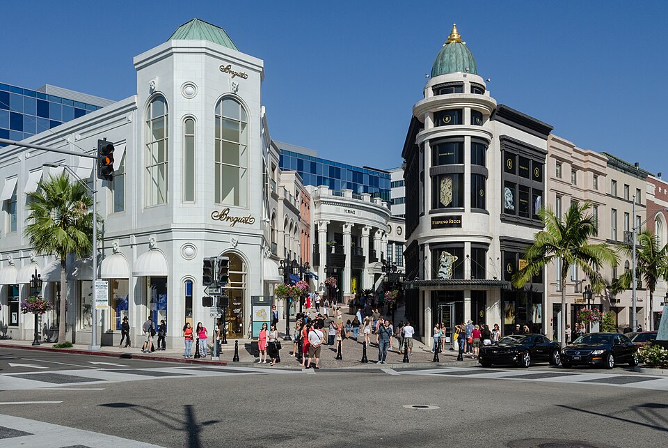 Live Scan fingerprinting in Beverly Hills using digital scanner